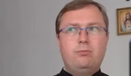 Dzieci sĹuchajÄ, a ksiÄdz mĂłwi o "obowiÄzku wspĂłĹĹźycia". "SzokujÄce i gĹÄboko krzywdzÄce"