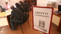 Starasz siÄ o kredyt gotĂłwkowy? Jedno zdanie moĹźe przekreĹliÄ szanse. "Banki zaostrzajÄ wymogi"