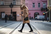Nie tylko na zebrze. 4 sytuacje, w których pieszy wygrywa. Kierowcy nie mają nic do gadania