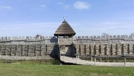 To miejsce zapiera dech w piersiach. "Polskie Pompeje" majÄ 2700 lat. Osada wyĹoniĹa siÄ z wody