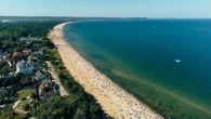Polska odpowiedĹş na Lazurowe WybrzeĹźe? Brytyjczycy juĹź jÄ znaleĹşli. "BaĹtycka Riwiera" hitem lata