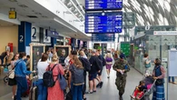 NajdĹuĹźsza trasa kolejowa w Polsce ma aĹź 40 stacji. Teraz bilety kupisz w promocji
