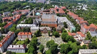 Puste mieszkania i cisza na osiedlach. Te polskie miasta wyludniają się w rekordowym tempie