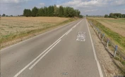 Najdłuższa taka droga jest w woj. podlaskim. Kierowcy przyjeżdżają, żeby ją zobaczyć