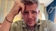 Filip Chajzer szczerze o najgorszych chwilach Ĺźycia. "BiaĹy proszek leczyĹ stres"