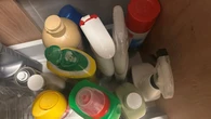 Skoro to detergent, to siÄ nie przeterminuje? Chemik: rĂłwnie dobrze moĹźna uĹźyÄ soli