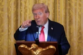 Świat reaguje na kontrowersyjne słowa Trumpa. "Nawet jeśli mieszka w Białym Domu"
