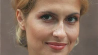Katarzyna Skrzynecka dawniej i dziĹ. Archiwalne kadry robiÄ wraĹźenie. PoznalibyĹcie?