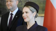 Pensja dla pierwszej damy wraca na tapet. Polacy mĂłwiÄ jasno, co myĹlÄ o tym pomyĹle