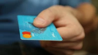 Zły numer konta i przelew poszedł? Nie ostrzegają w banku. Cofnięcie transakcji jest możliwe