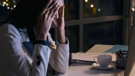 Co to job cuffing? PuĹapka, w ktĂłrÄ wpada 72 proc. pracownikĂłw. MoĹźe byÄ niebezpieczna