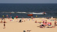 Mandaty na plaży. Za to możesz zapłacić nawet 1500 złotych. Lepiej sobie odpuść te zachowania