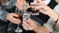 Wasz gĹosChcÄ podnieĹÄ ceny alkoholu. Prezydent powie: nie? "W wielu domach wĂłdka jest jak chleb"