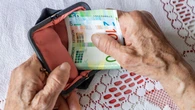 Polacy za granicÄ. Wyjechali do Norwegii za pracÄ. Ile dziĹ dostajÄ emerytury?
