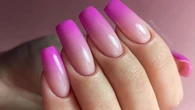 Paznokcie hybrydowe ombre - pomysły na kobiece i nowoczesne zdobienia. Ten trend podbija Instagram