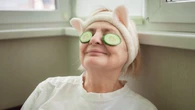 RobiÄ to w niedzielÄ i zarabiajÄ wiÄcej. Badanie pokazaĹo zaskakujÄcÄ zaleĹźnoĹÄ