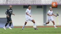 Bek Arema FC dan Timnas Indonesia U-23 Cedera ACL, Absen hingga Akhir Musim BRI Super Leag...