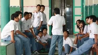 Dedi Mulyadi Janji Pemprov Jabar Bakal Beri Bantuan Rp3,6 Juta untuk Siswa Keluarga Miskin