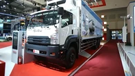Isuzu GIGA FVM Refrigerator Resmi Meluncur di GIIAS 2025, Siap Angkut Muatan Dingin