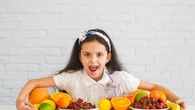 10 Buah untuk Kecerdasan Otak Anak yang Baik Dikonsumsi Sejak Dini