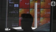 Daftar 10 Saham Top Gainers Sepekan: Ada MLPT hingga BEEF