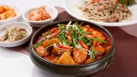 6 Resep Semur Ayam Tahu ala Rumahan yang Gurih, Manis, dan Bikin Nambah Nasi