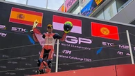 Kiandra Ramadhipa Juara Balapan European Talent Cup, Indonesia Raya Berkumandang di Sirkui...