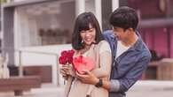 3 Tahapan Love Bombing yang Perlu Anda Ketahui, Perhatikan Tandanya