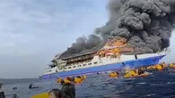 Kapal Motor Barcelona 5 Terbakar di Perairan Pulau Talise Sulawesi Utara