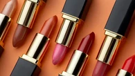 9 Jenis Lipstik Sesuai Acara, Pilihan Tepat Bikin Penampilan Makin Memukau
