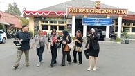 Cerita Puluhan Ibu Muda Jadi Korban Arisan Hingga Investasi Bodong di Cirebon