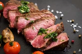 Urutan Kematangan Steak dari yang Paling Mentah hingga Matang Sempurna