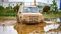 Laporan Liputan6.com dari Beijing: Pembalap Rally Dakar Siksa iCAR V27 di Trek Off-Road, B...