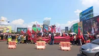Emak-Emak di Lampung Turun ke Jalan Saat May Day, Curhat Biaya Pendidikan Mahal