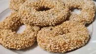 Resep Donat Pisang Wijen yang Bikin Nambah Terus