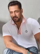 Salman Khan Baru Ucapkan Selamat Idul Adha 2025 pada Sabtu, Potret Tanpa Brewok yang Dipam...