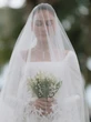 Makna Bunga Lily of the Valley dalam Buket Pernikahan Luna Maya, Simbol Kemurnian Cinta