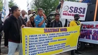 Siswi SD Ungkap Aksi Bejat Guru Kelas, Buka Video Porno lalu Cabuli Murid