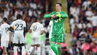 Resmi Perpanjang Kontrak, Wojciech Szczesny Lanjutkan Petualangan Tak Terduga Bersama Barc...