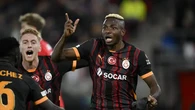 Terungkap! Gaji Fantastis Victor Osimhen Usai Gagal Digaet Manchester United, Chelsea dan ...