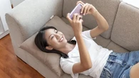 Ada CEO Ternama Jatuh Cinta Sama Cewek Biasa. Cek Cerita Viralnya Yuk!