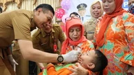 8,4 Juta Anak di 3 Wilayah Sudah Dapat Imunisasi Polio Tambahan dalam Sub PIN Polio Putara...