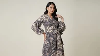 Takut Dress Batik Terlalu Panas? Ini 7 Pilihan Bahan yang Sejuk Dipakai untuk Kenyamanan M...