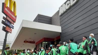 Kerumunan Order BTS Meal, Satgas COVID-19: Mohon Sama-Sama Cegah Penularan