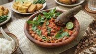 Cara Membuat Sambal Kemangi Terasi, Bikin Nagih dan Nambah Nasi