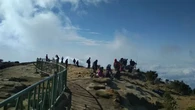 Legenda Urban: Nini Pelet Penunggu Gunung Ciremai
