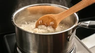 7 Cara Masak Nasi di Panci agar Pulen dan Matang Sempurna, Mudah Dipraktikkan di Rumah