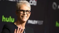 Jamie Lee Curtis Kritik Tren Operasi Plastik, Sebut Menghapus Penampilan Alami Manusia