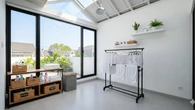 8 Model Tempat Jemuran Anti Kehujanan Minimalis: Solusi Cerdas untuk Hunian Modern