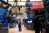 Saham IBM Tersungkur 25% Usai Rilis Hasil Sementara Kinerja Keuangan